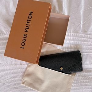 Louis Vuitton Sarah Wallet Noir Black